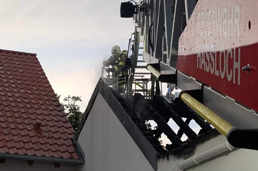 Bei einem Großbrand in der Forstgasse kam die neue Drehleiter zum ersten Mal zum Einsatz.
