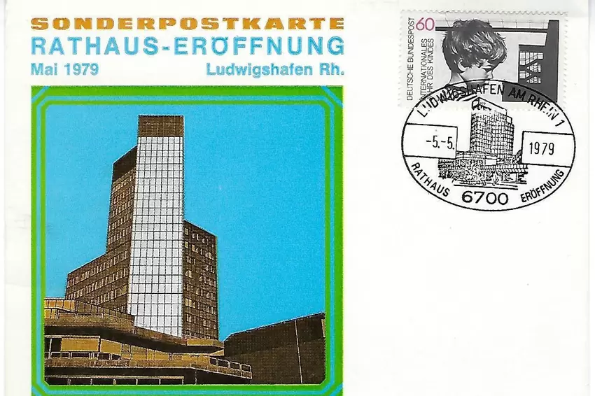 Sonderpostkarte zur Eröffnung des Rathaus-Centers.