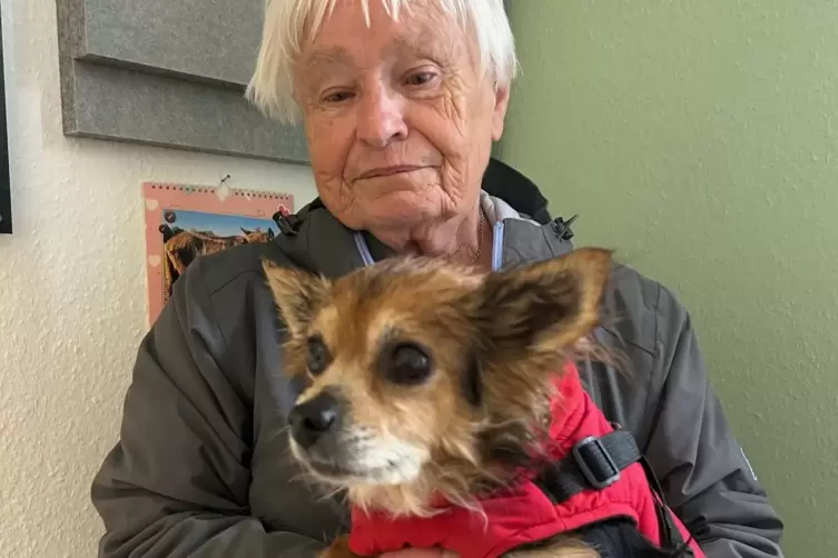 Zwei, die sich gesucht und gefunden haben: Kira und Hilde Van Kirk gehen jeden Tag spazieren. 