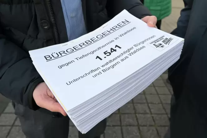 Die Bürgerinitiative gegen Tiefengeothermie (BIgT) hat 1541 Unterschriften in Waldsee gesammelt und will, dass über das Tiefenge