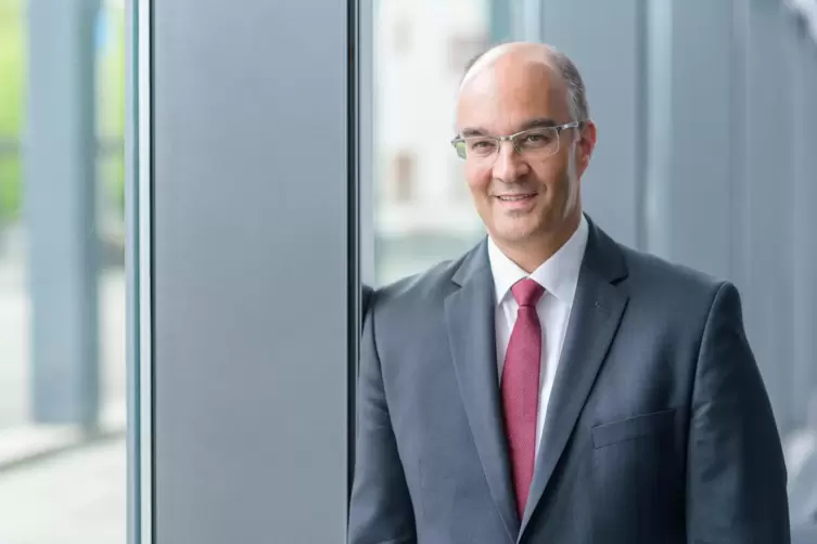 Pr&auml;sident der Landespflegekammer Markus Mai