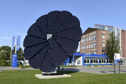 Stadtwerke Speyer: erneuerbare Energie auch vor dem Firmensitz. Stadtwerke Speyer: erneuerbare Energie auch vor dem Firmensitz.