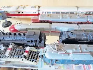 Sammler sucht  Spur N und H0 Modell Eisenbahn. Gerne ganze Sammlungen oder Anlagen die abgebaut werden müssen.
