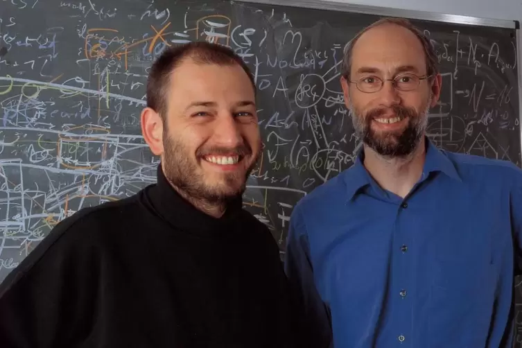 2001 wurden Konrad Steiner und Franz-Josef Pfreundt (von links), beide Mathematiker am Fraunhofer-ITWM, mit dem Fraunhofer-Preis