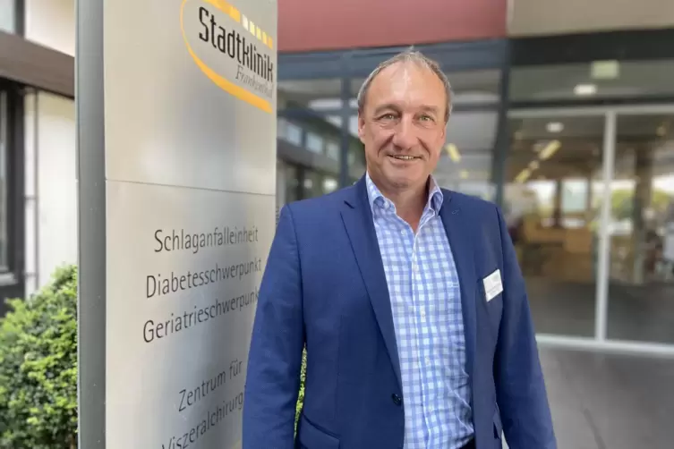 Der kaufm&auml;nnische Stadtklinik-Direktor Andor Toth verantwortet auch das angedockte MVZ. 