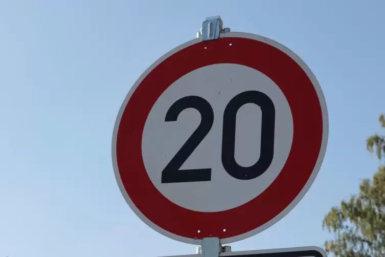 Tempo 20 soll in manchen Bereichen der Innenstadt f&uuml;r eine h&ouml;here Aufenthaltsqualit&auml;t sorgen. 