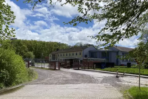 Die ADD beschäftigt in Kusel 29 Mitarbeiter, dazu sind mehrere Dienstleister tätig. Insgesamt arbeiten mehr als 140 Menschen in 