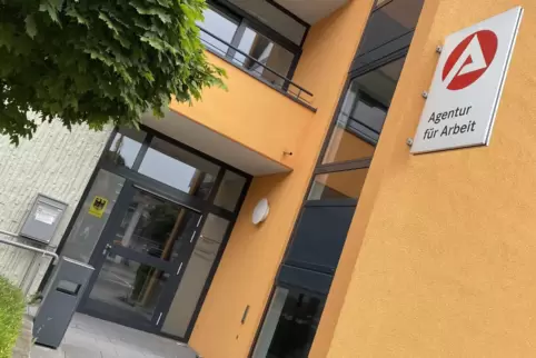 Die Zweibrücker Unternehmen suchen weiterhin Mitarbeiter. 241 freie Stellen befanden sich im April im Bestand der Arbeitsagentur