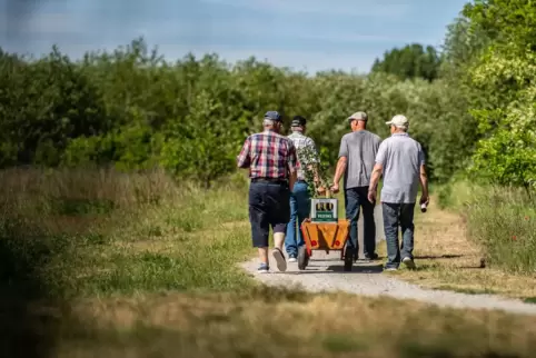 Bei der Bierwanderung werden Stadt- und Landesgrenzen überwunden.