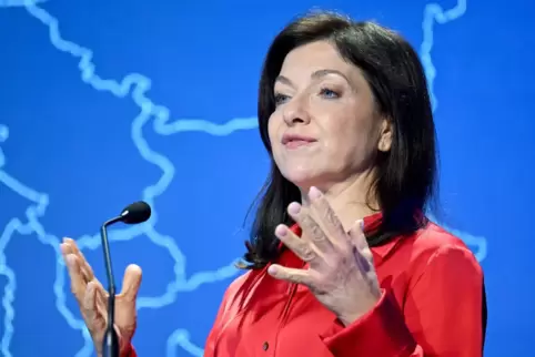 Bundeswirtschaftsministerin Katherina Reiche lobt die Klarheit im neuen Heizungsgesetz. Kritiker sehen das anders.