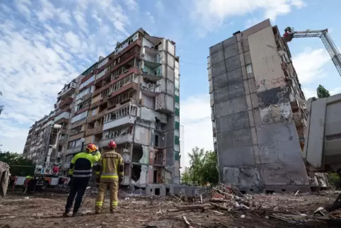Die russischen Angriffe auf die ukrainische Zivilbevölkerung werden immer heftiger. 