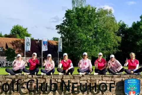Legten einen tollen Start hin: die EGW-Damen (von links) Emma Lahaije, Marie Baertz, Lisa Steingrube, Christiane Baeck, Mila Xin