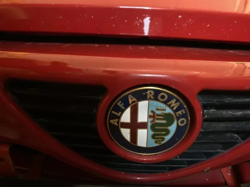 11250583_10_1 Aus gesundheitlichen Gründen müssen wir uns leider von unserem geliebten Alfa Romeo 2000 Cabriolet trennen. Das Schmuckstück wur