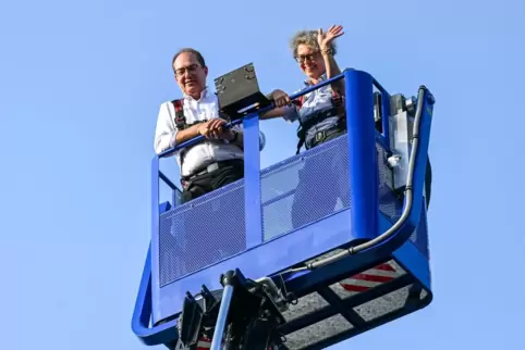 Sommerreise Innenminister Dobrindt - THW