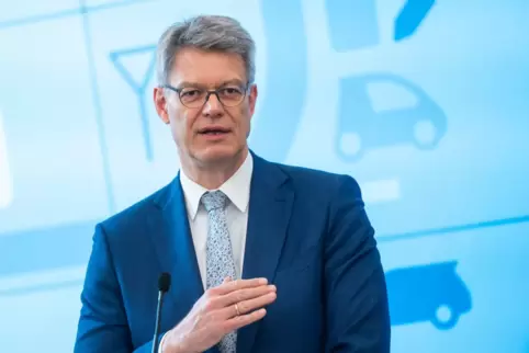 Pressekonferenz zu Führerschein-Reform