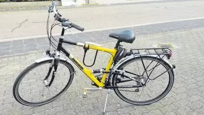 28 Zoll, Shimano 24 Gang Kettenschaltung, zusätzliche Mittelrahmen Federung, Rahmenhöhe 53 cm, Farbe gelb/schwarz,(Verkauf ohne