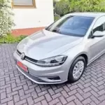 1.Hand , Ganzjahresreifen (vorne neu!!), unfallfrei,  lückenlos scheckheftgepflegt in VW Vertragswerkstatt (ein Jahr VW Mobilitä