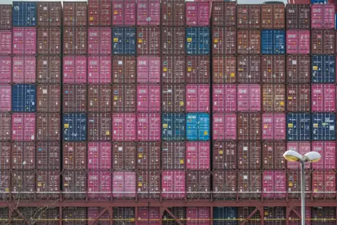 Containerwirtschaft im Hamburger Hafen