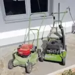 11252316_10_1 Bastlergeräte 1xSabo mit 2-Taktmotor.Mäher läuft mit Hinterradantrieb.1x Mäher Sabo mit 4- Taktmotor.ohne Antrieb. Motor dreht .