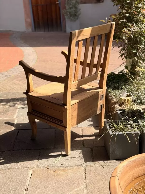 Toiletten Stuhl Antik restauriert Holz 150€