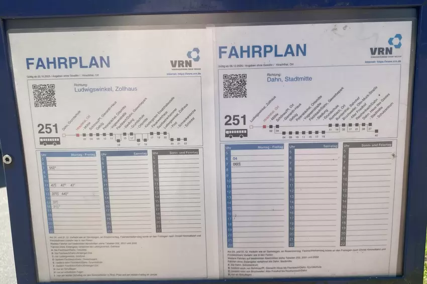Der Bus kommt nur ein paar Mal am Tag nach Hirschthal.
