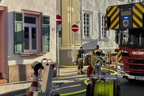 Einsatz am Morgen: Zugang von der Ludwigstraße in die Große Sämergasse. 