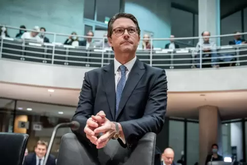 Die Staatsanwaltschaft beschuldigt den früheren Verkehrsminister Scheuer, vor dem Untersuchungsausschuss gelogen zu haben.