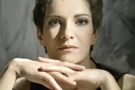 Bernadetta Šunavská spielt im Dom zu Speyer. 