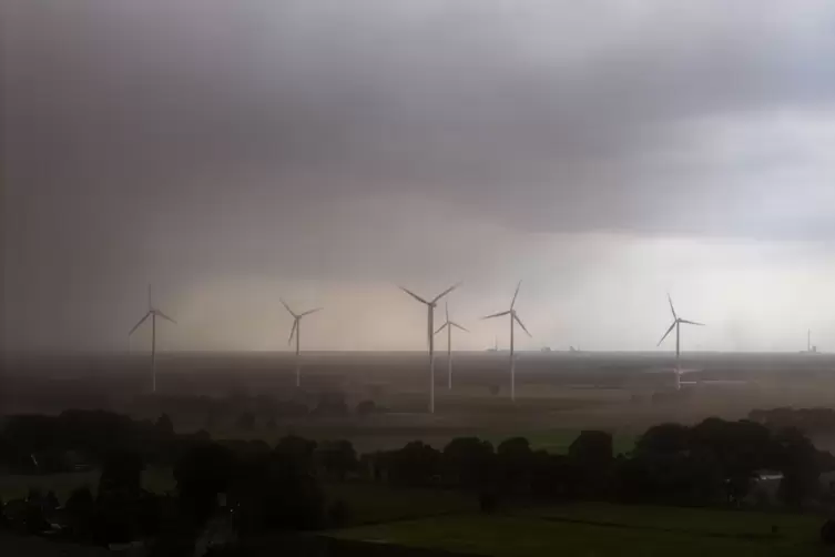 Unwetter mit Gewitter und Starkregen
