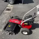 11253404_10_1 inkl. Schneeschild und Auffangbehälter für Kehrricht, Honda GCV135 Viertakt-Einzylinder-Motor mit 3,4 kw, 4,6 PS, Gewicht 65 kg,