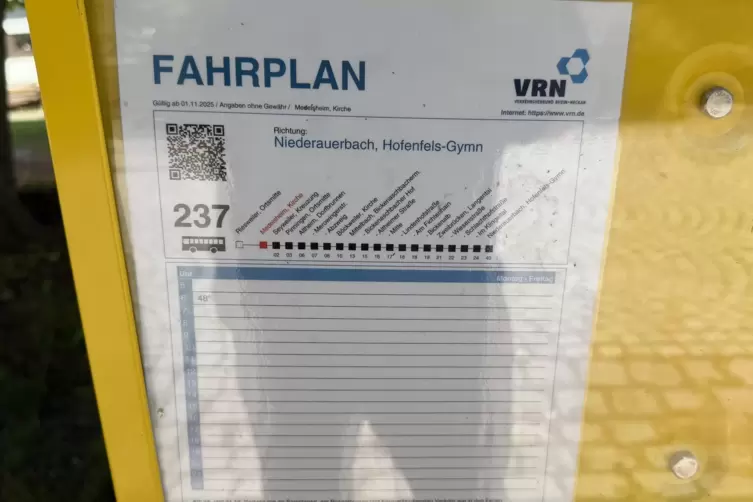 Die Kehrseite der Idylle: der Busfahrplan mit allen (!) Verbindungen von Medelsheim nach Zweibr&uuml;cken. Andere Ziele werden aber &ouml;