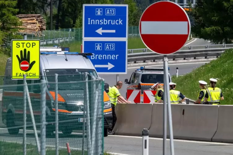 Demonstration und Totalsperre auf Brennerautobahn