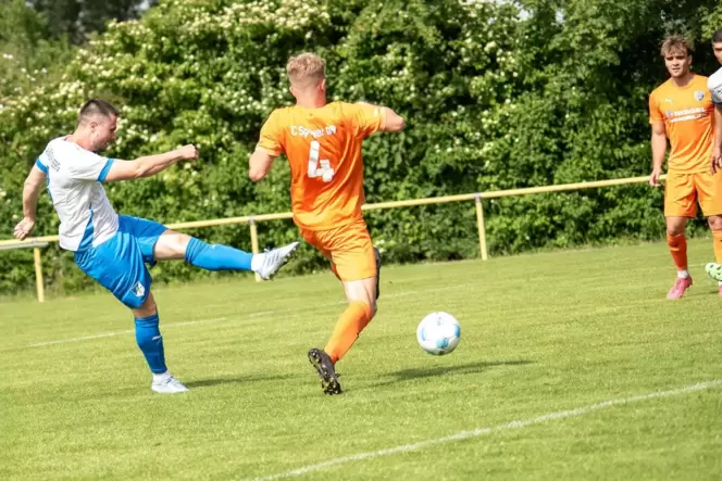 Im Ligaspiel gegen Speyer vor gut einer Woche war Spielertrainer Apfel noch erfolgreich.