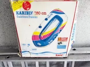 11253505_10_1 Garagenfund, Karibik Badeboot 280 cm, gebraucht mit Paddeln und Pumpe, VHS € 65.-, Tel.: 0151/17607819