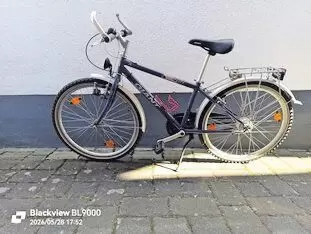 11253549_10_1 Marken Mountainbike mit 26-Zoll Rädern. Es sind leichte Gebrauchspuren vorhanden. Shimano Nexus 7- Gang Nabenschaltung und Brems