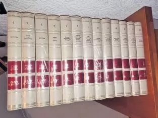 Bertelsmann Verlag 1992 Alle 13 Bände, Zustand sehr gut, 8 davon in der originalen Folie 150€, Selbstabholer in 67471, Kontakt: