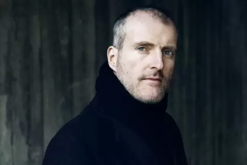 Robert Seethaler ist mit „Die Straße“ ganz oben auf den Listen der Region zu finden. 