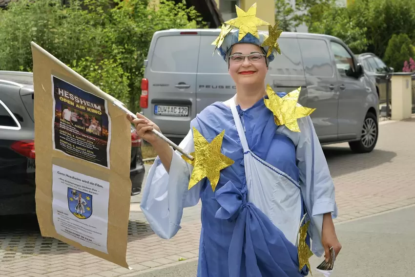 Kerwe in Großniedesheim: Der Umzug rollte wieder durch die Straßen.