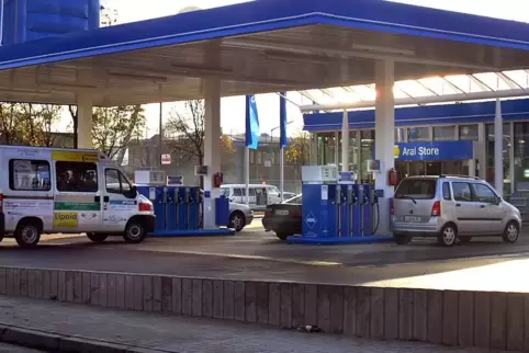 Tatort war die Aral-Tankstelle in Mundenheim.