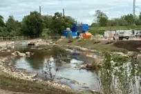 Der Speyerbach an der Landwehrstraße in Neustadt wird renaturiert.