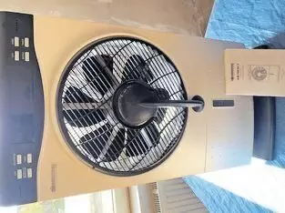 11253926_10_1 Air Fresh 5 befeuchtet und reinigt die Raumluft durch Kaltverdunstung äußerst hygienisch und benötigt keine Filtermatten! Bedien