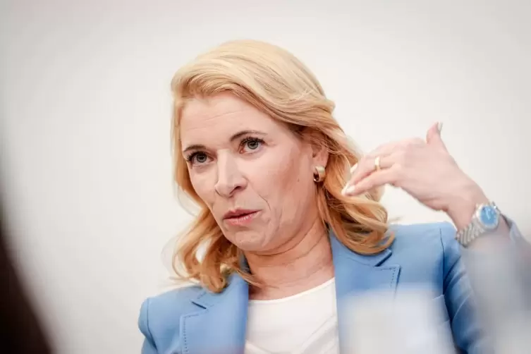 Bahnchefin Evelyn Palla