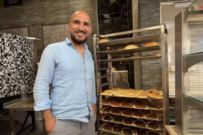 Betreiber des »Alraii« ist Khalil Kour Nassan. Der 44-Jährige stammt aus Aleppo und kam 2015 nach Deutschland.