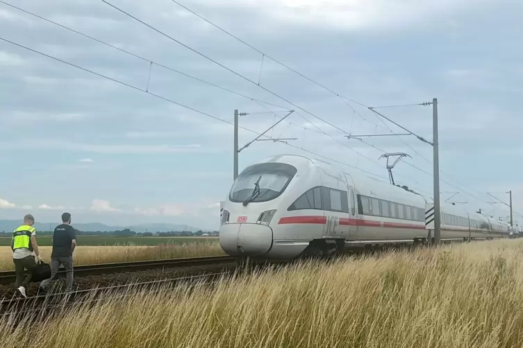 Angriff in ICE in Niederbayern