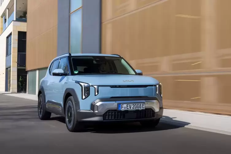 Kia EV2