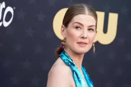 Rosamund Pike