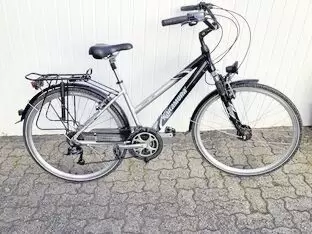 Hochwertiges »Nakamura« Alu Rad, 24 Gang Shimano Kettenschaltung, Gabel-und Satteldämpfer,  gepflegt und wenig gefahren, nur Abh