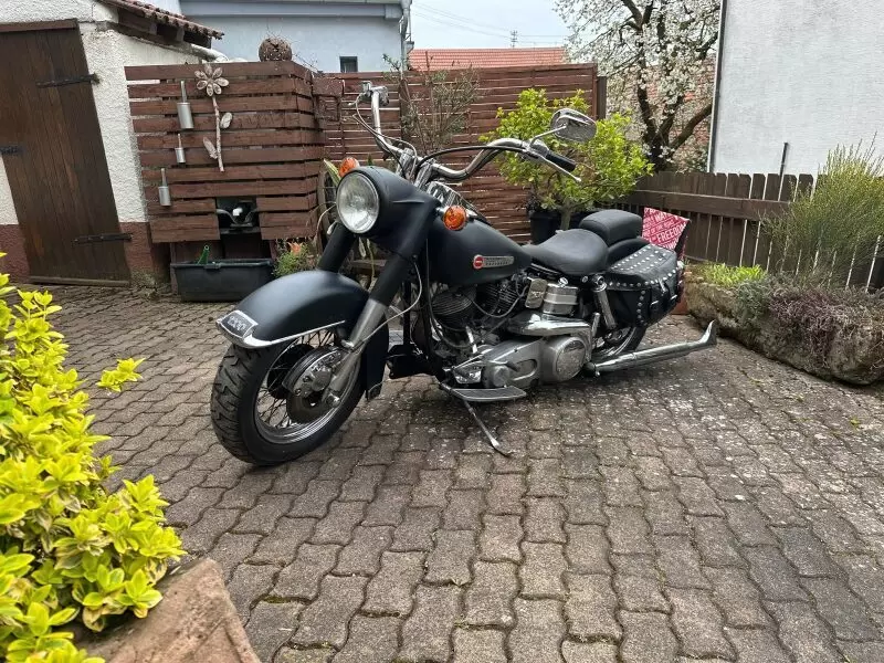 11254141_10_1 letztes 1200 ccm FLH Mod. BJ 1980 (JO) mit 150er Hinterreifen u. S&S Vergaser Super E. Dt. Zul. mit Zweitbesitz seit 1985. Mot