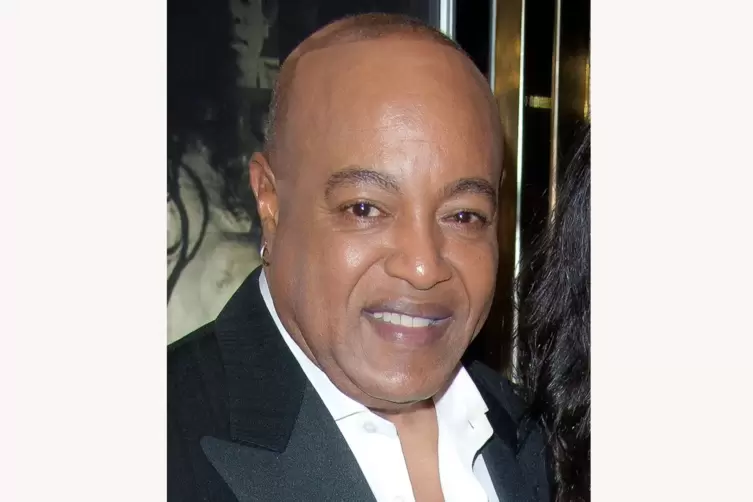 Peabo Bryson