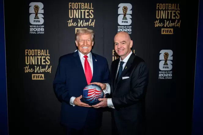 Die Vorfreude erschlagen: US-Präsident Donald Trump (links) und Fifa-Chef Gianni Infantino.